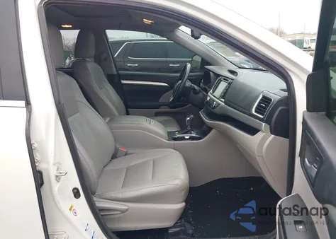 2014 Toyota Highlander Xle V6 z USA, uszkodzony, nr VIN 5TDJKRFHXES038243